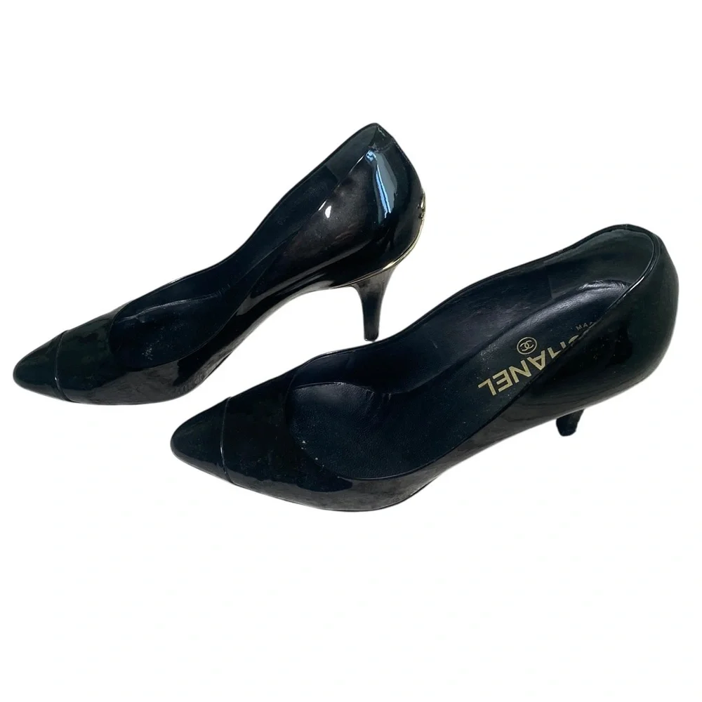 CHANEL Black Patent Leather Heels with Gold Accent size 39.5